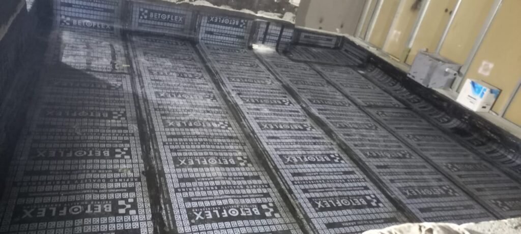 Bituminous membrane waterproofing application in Abu Dhabi